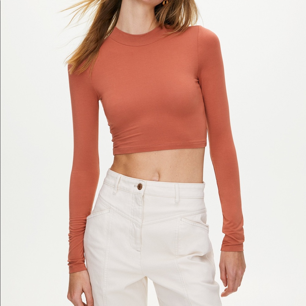 Aritzia Wilfred Free Janessa Long Sleeve Top